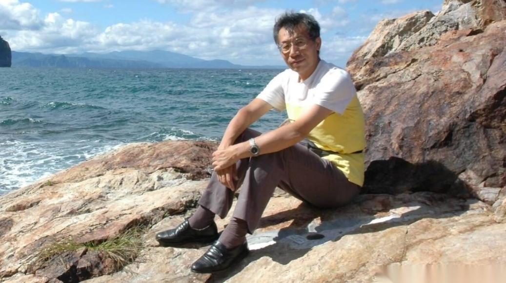 中国公民竟成日本潜伏间谍！长春机场一声令下，他刚下飞机就被按倒。

没人会想到，