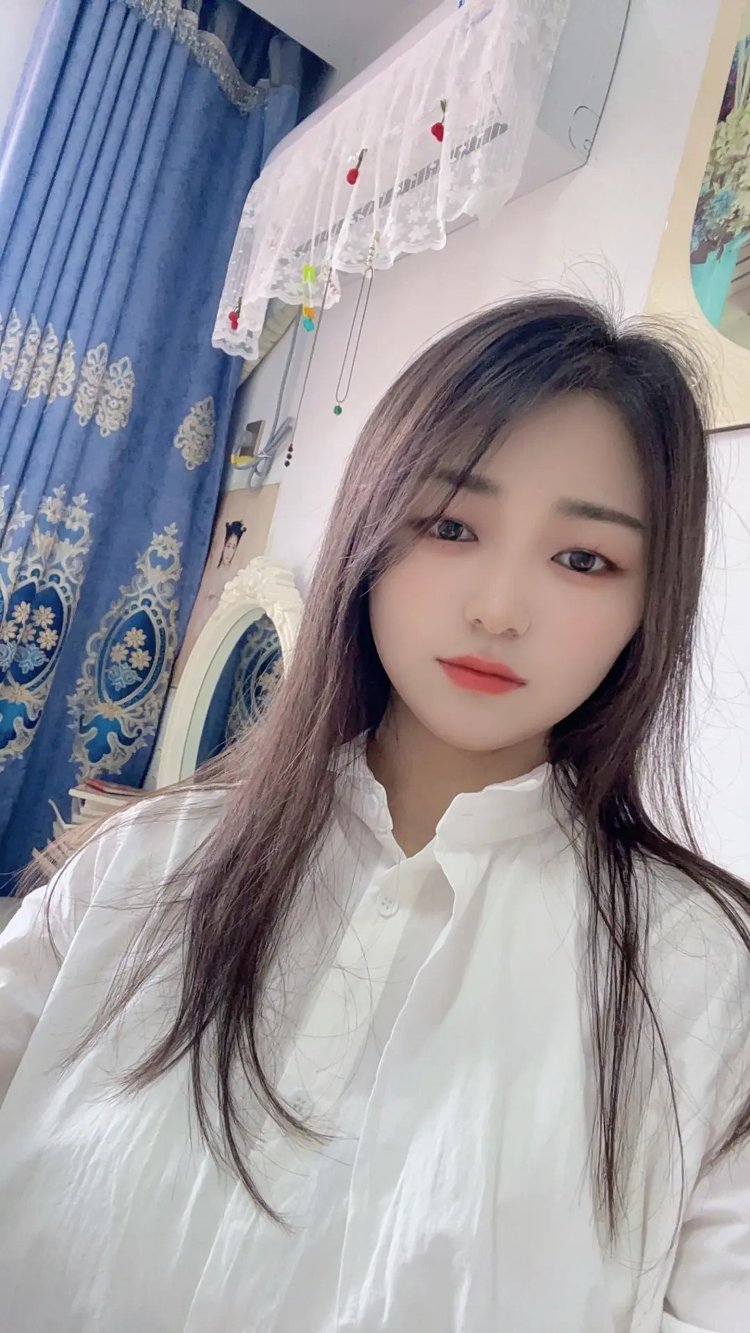 好想再年轻一次，带着现在的脑子，虽然现在的脑子也不是绝对的大聪明，但是...