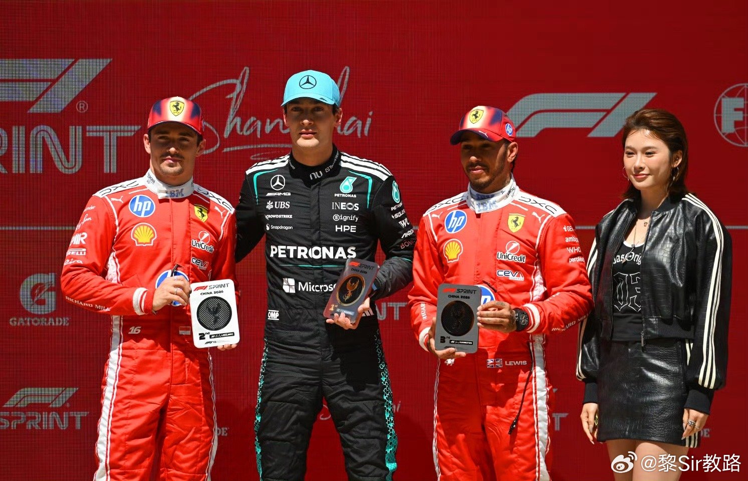 吴艳妮为拉塞尔颁奖拉帅是不是继T pose之后再研发一个新动作呢其实Lec.,h