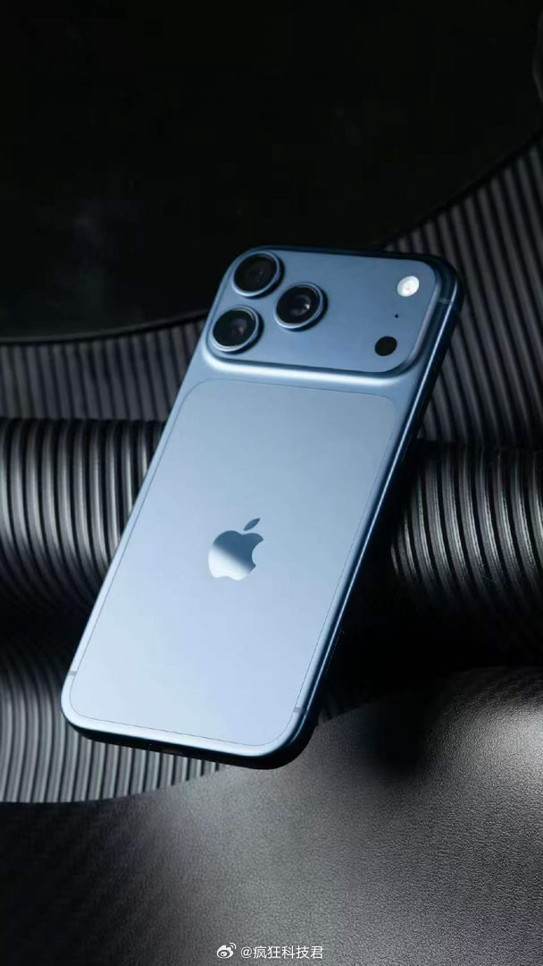 从目前爆料看，iPhone 18 Pro Max 更像是一次“精细化打磨”：屏幕