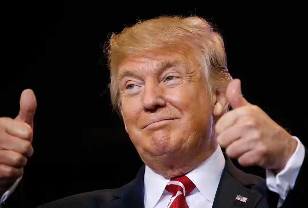 和中国会晤叫“G2会议”，全世界震惊，这是特朗普亲自说的。俄罗斯、欧洲、日本听了