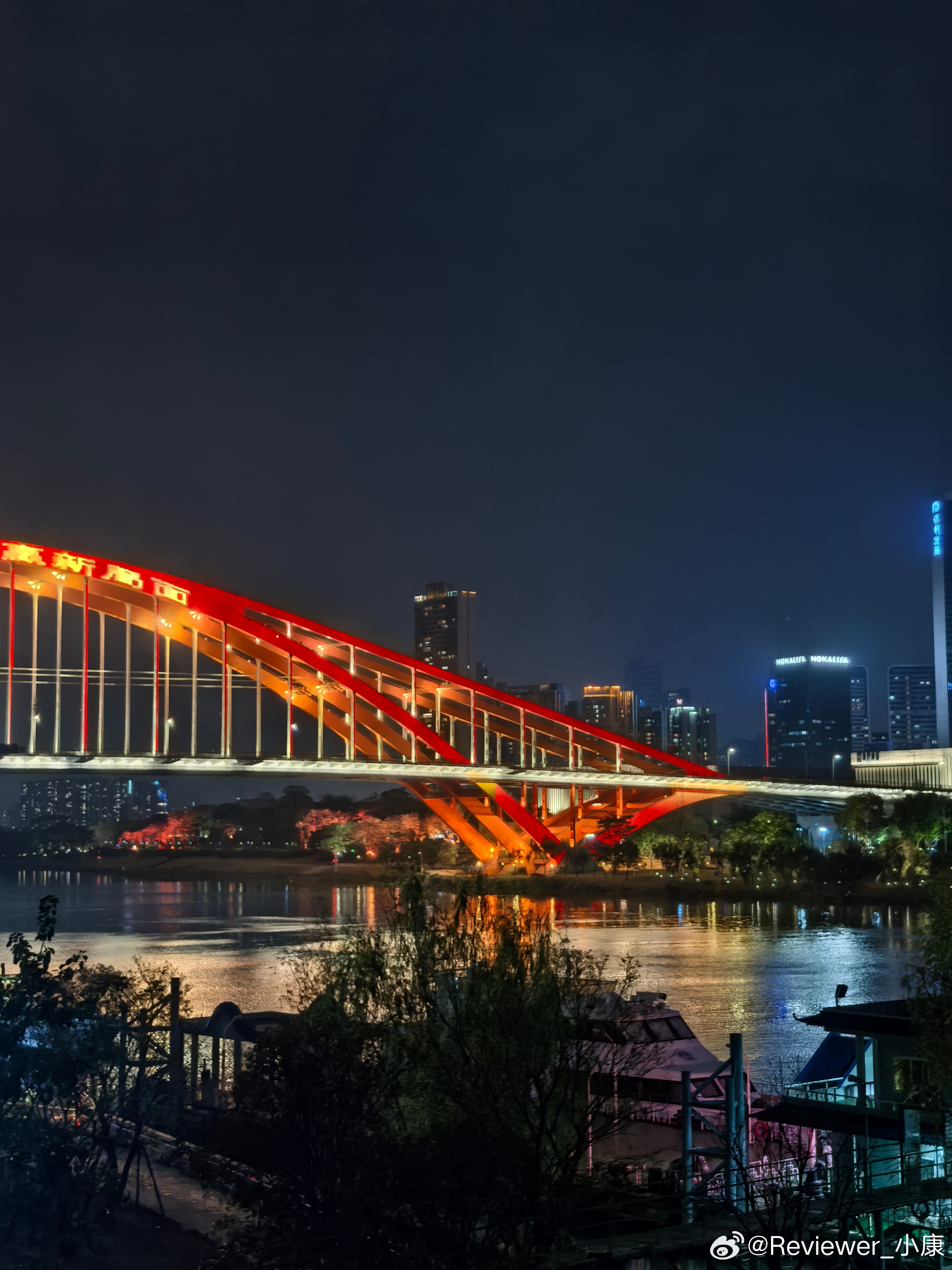 有人说，春节像是做了一场很热闹的梦。核心原因应该是“节后的回归正常”，有一些落寞