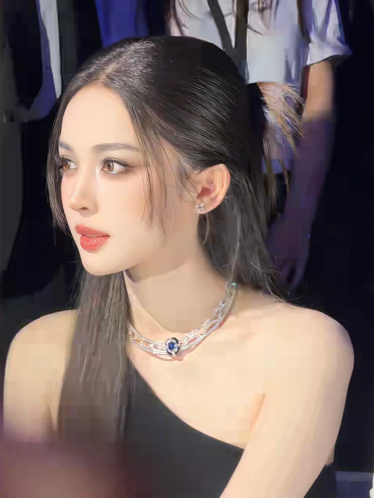 震撼..（直额头真好看 