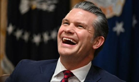 美军在多场海外行动中陷入困境的核心原因，并非来自对手的打击，而是其内部长期存在的