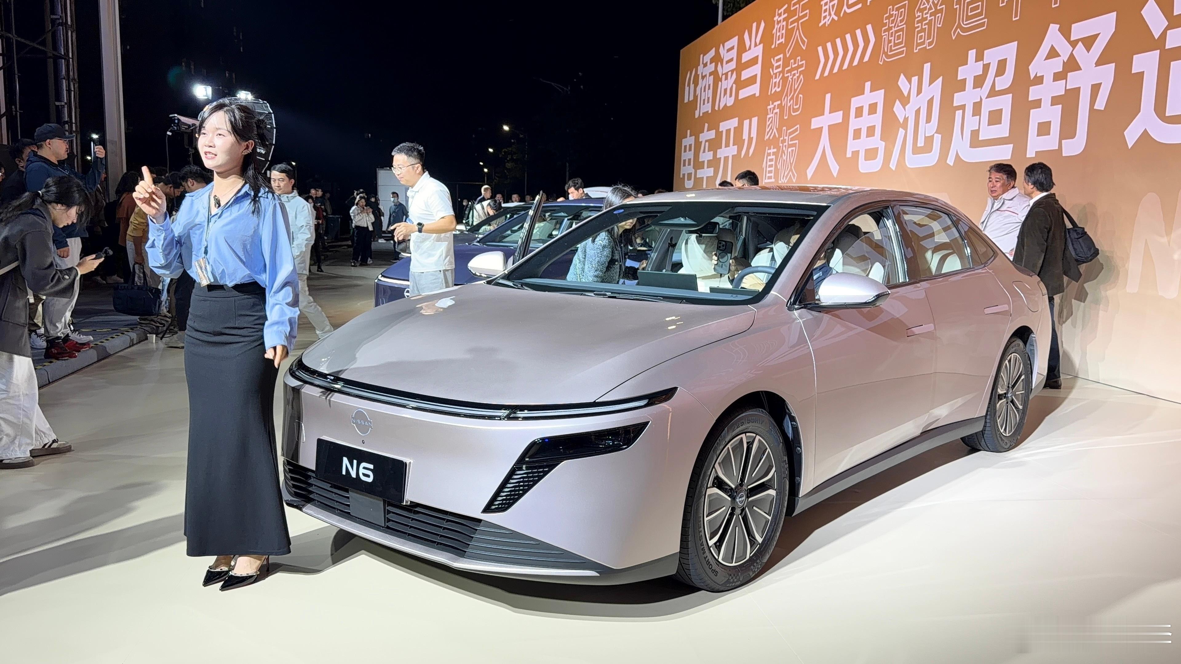 我在广州呆了差不多四天，再加上之前的静态拍摄，近乎一两个礼拜都扑在日产N6这台车