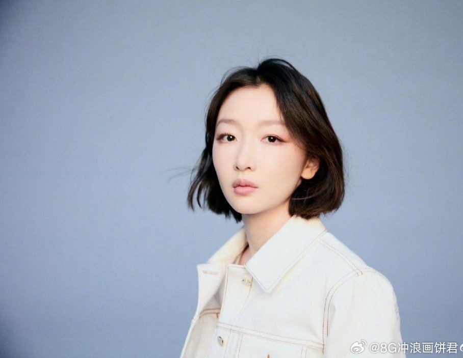 周冬雨 句句有回应 粉丝：你一定是最闪耀的！周冬雨：会闪耀的！这乖巧回应谁顶得住