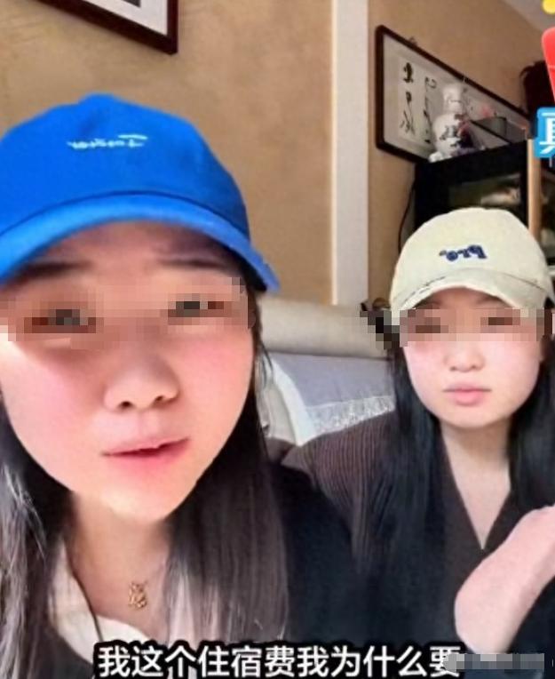现在总算有大学生站出来发声质疑了：大四整整一年人都在校外实习，压根不在校内，凭什