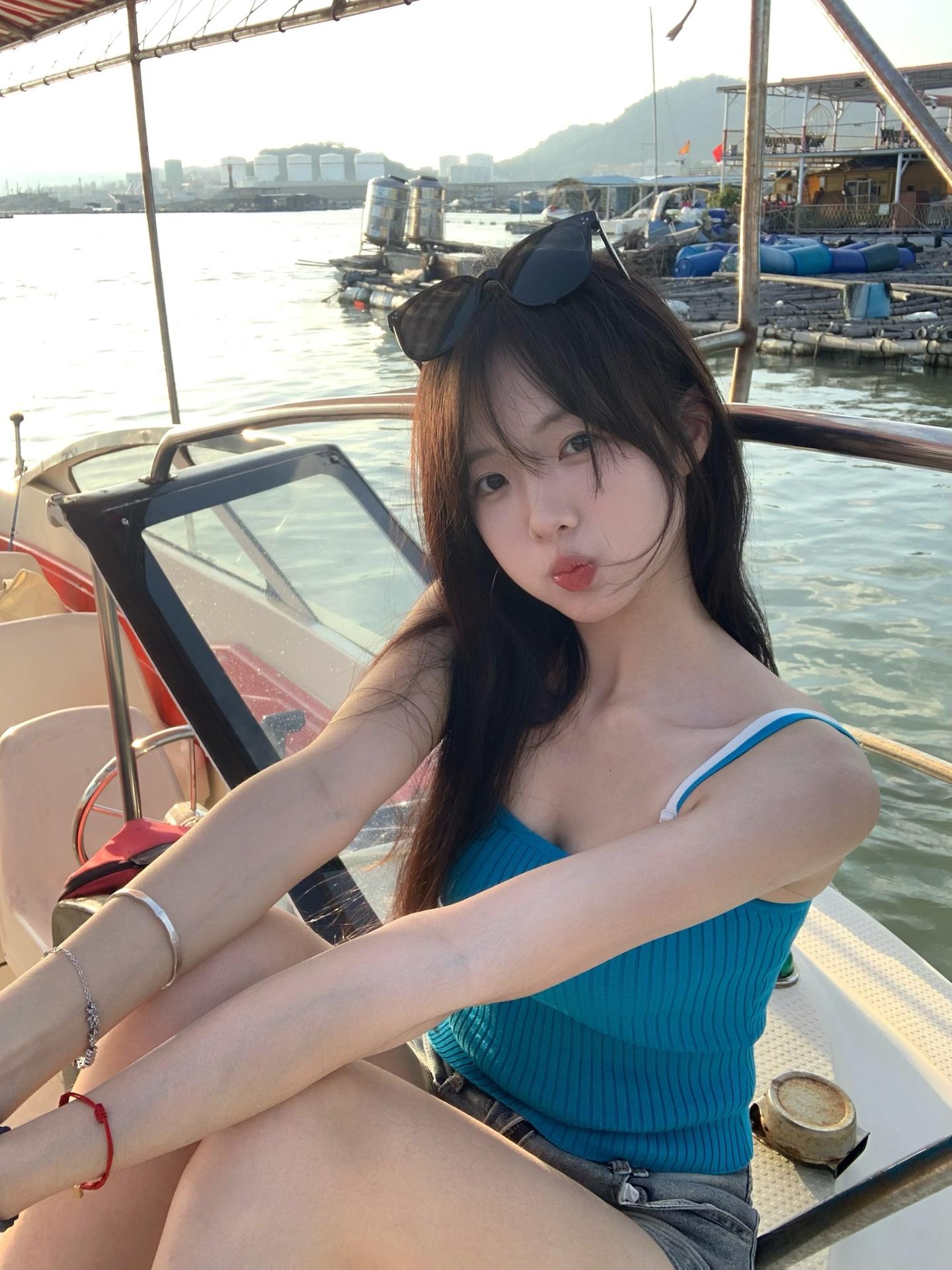 老娘与海🌊