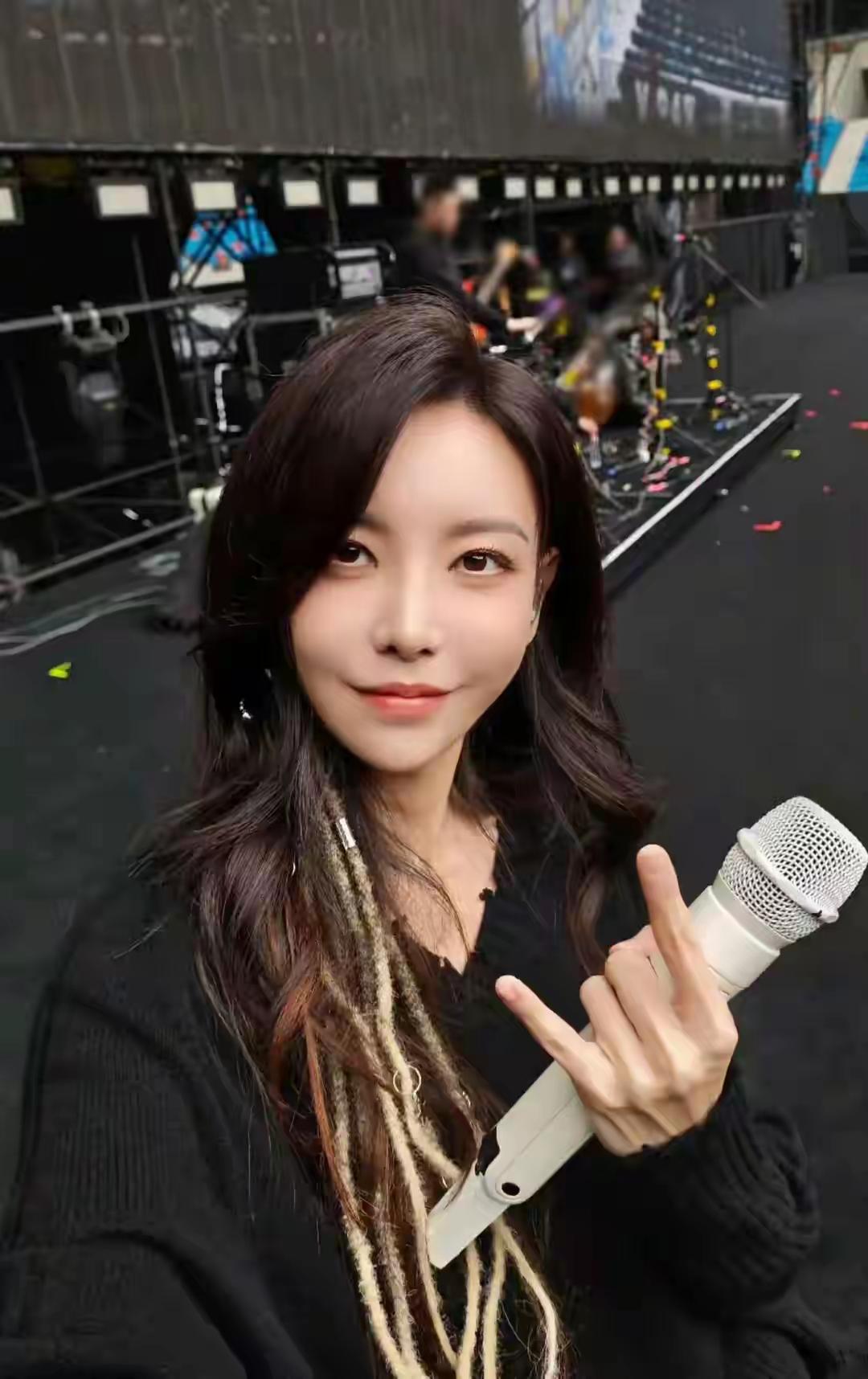 揪心！突然晕倒的她还好吗？昨晚（2月1日），相约2026“大明遗韵·遇见安顺”美