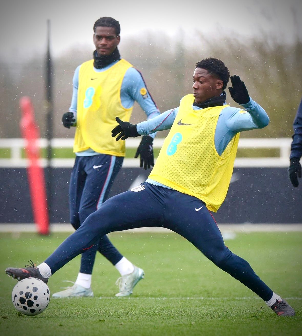 天空体育记者Rob Dorsett：海文加入英格兰训练营，他是至少三名被邀请参加