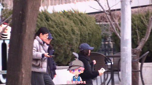 曝秦岚聚餐后去魏大勋家秦岚魏大勋 没分手 ？八卦媒体曝秦岚聚餐后去魏大勋家。 