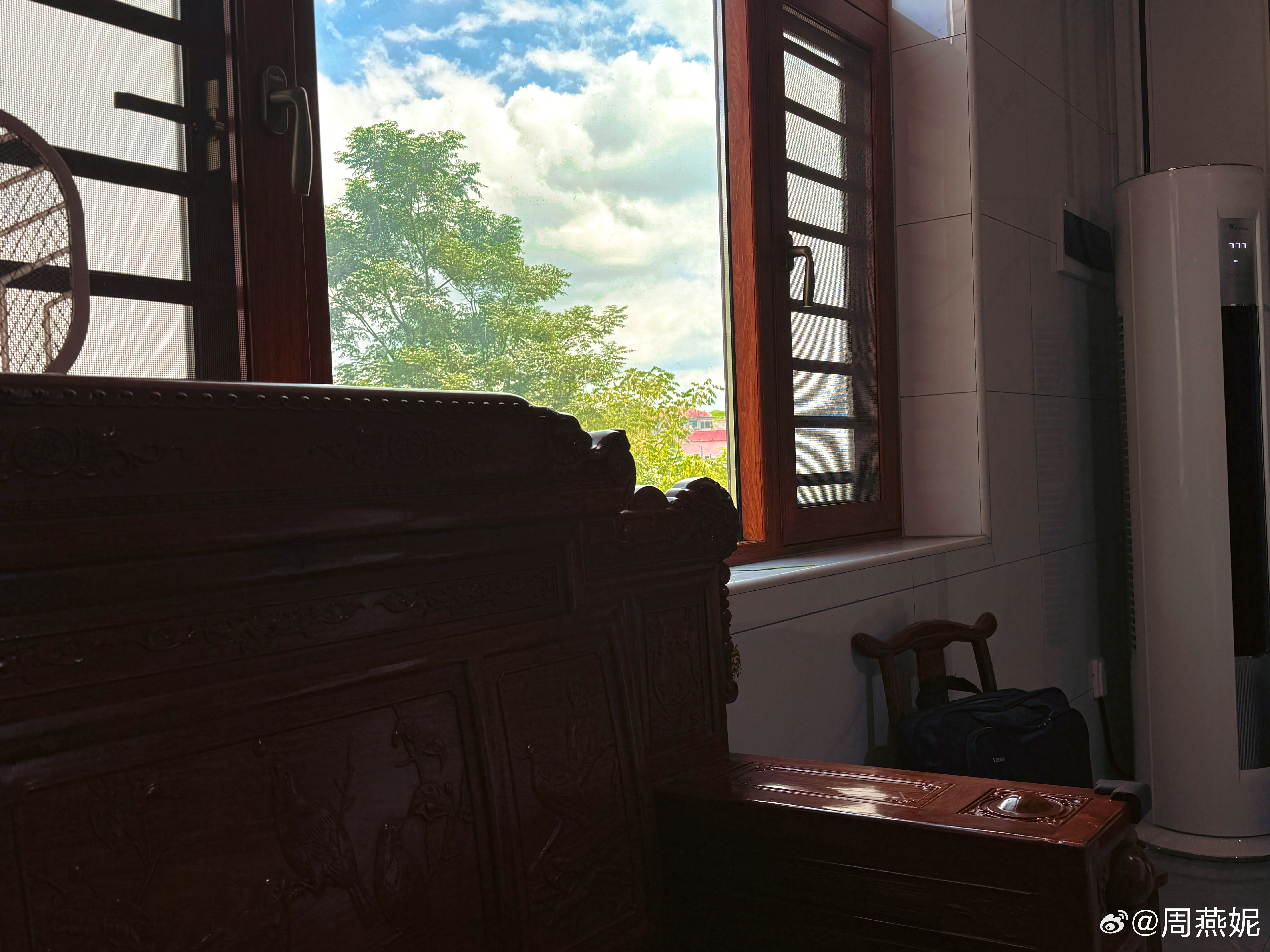 此刻的窗外…… 乡村的美景还可以吧？ 