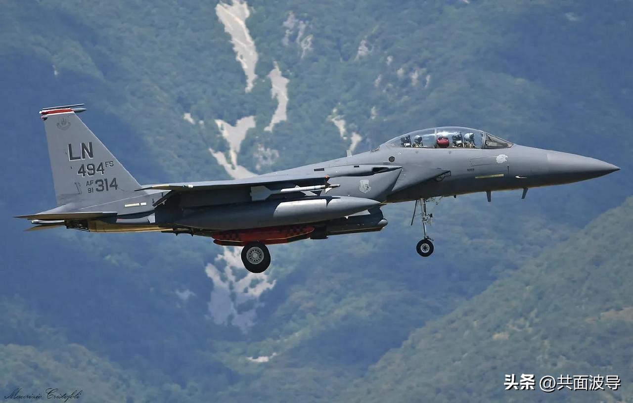 误击一架，没事，比较正常，误击两架，也说得过去，但是误击三架，说不过去，事不过三