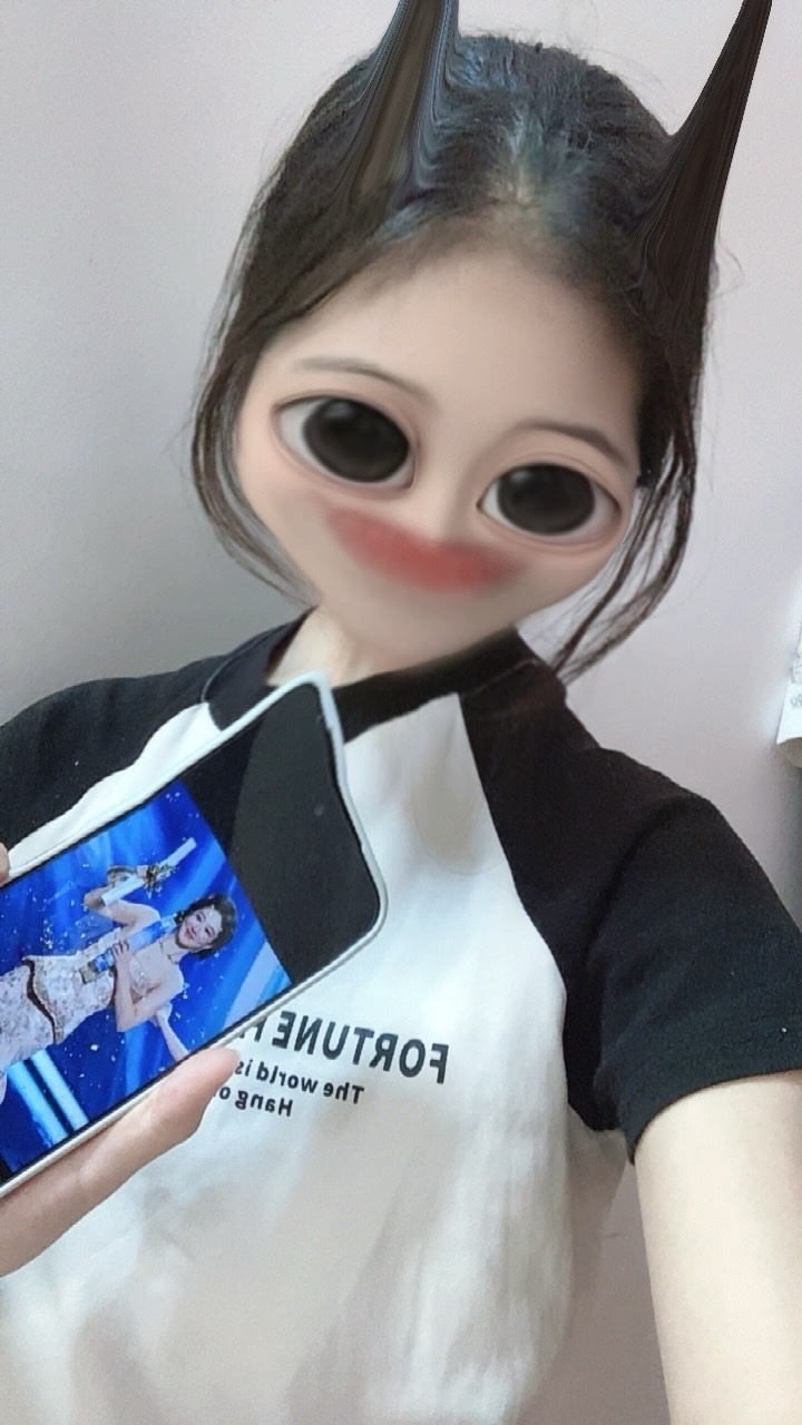 这是我和视后的合照！。 