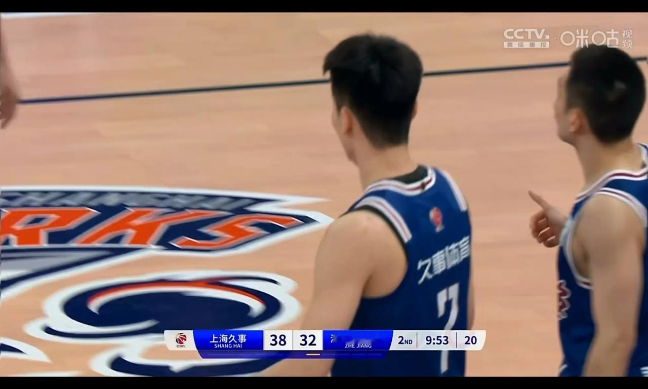 郭昊文瞬间8：0，只是昙花一现吗？王仔路不打，浙江队对位身高差太多

郭昊文年龄