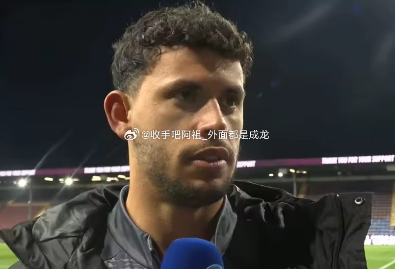 曼城在本周中的英超联赛客场1-0战胜伯恩利，他们凭借这场胜利升至英超榜首，努内斯