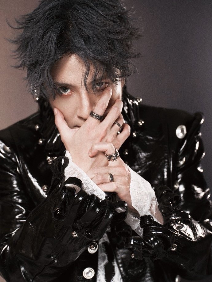 薛之谦四巡L1首用大型四面台 薛之谦又玩大的！四巡广州站直接解锁L1首用➕大型四