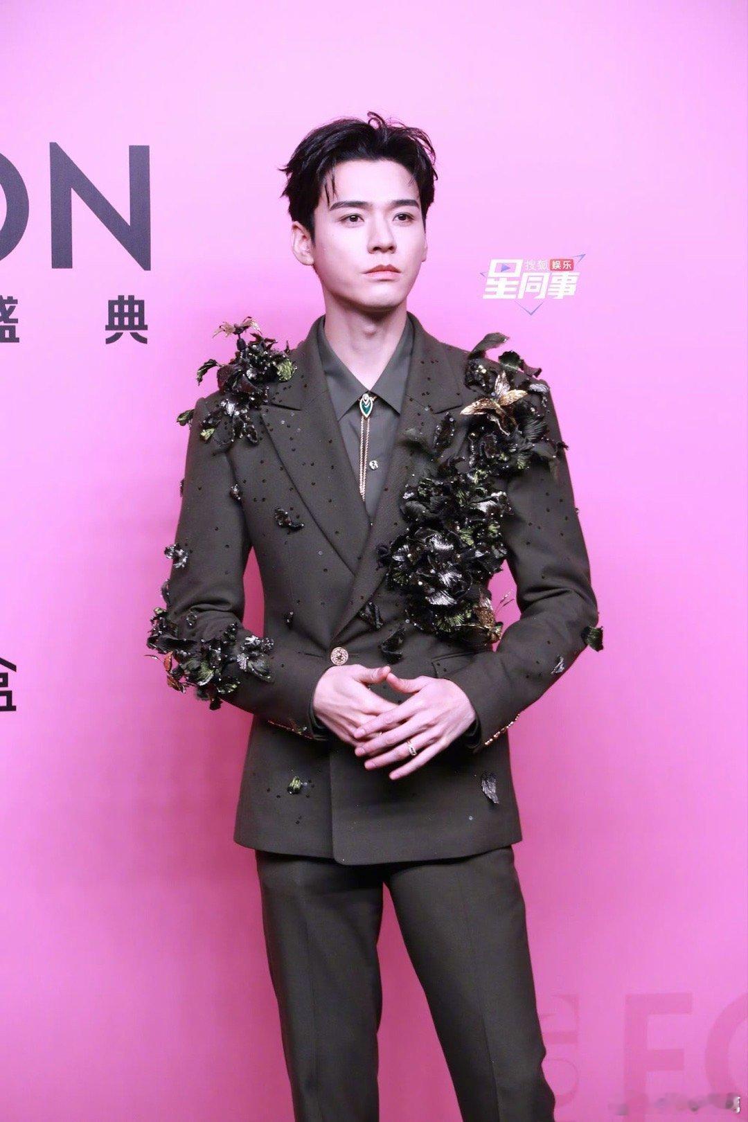 VOGUE活动的男明星媒体图，谁的状态比较好？ ​​​