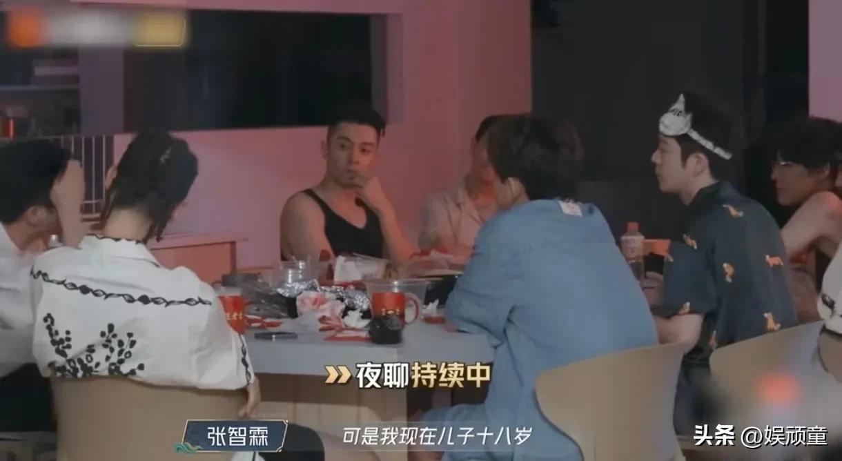 张智霖:我很想反击，可没有证据！
张智霖最新节目中，吐露心声，每一次老婆骂儿子，