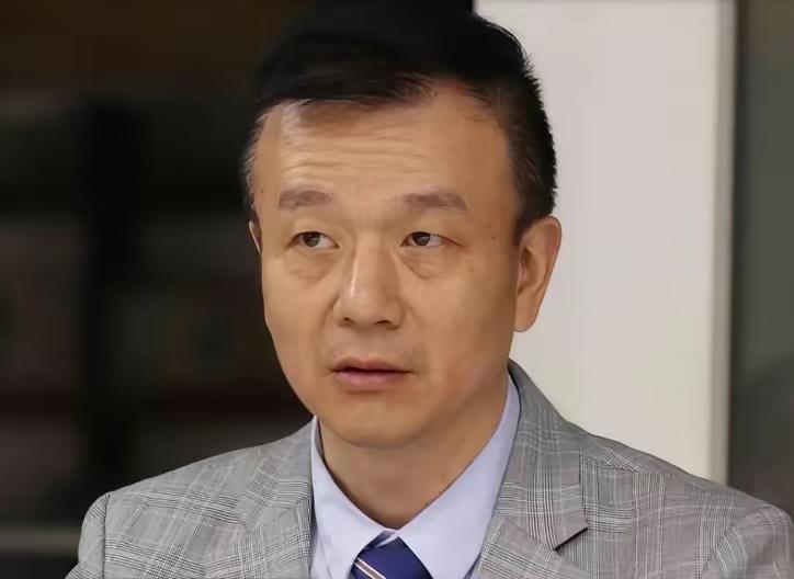 于北辰：大陆绝对没有办法拿下台湾，他们有把握早就打了。

6月23号，台北一个亲