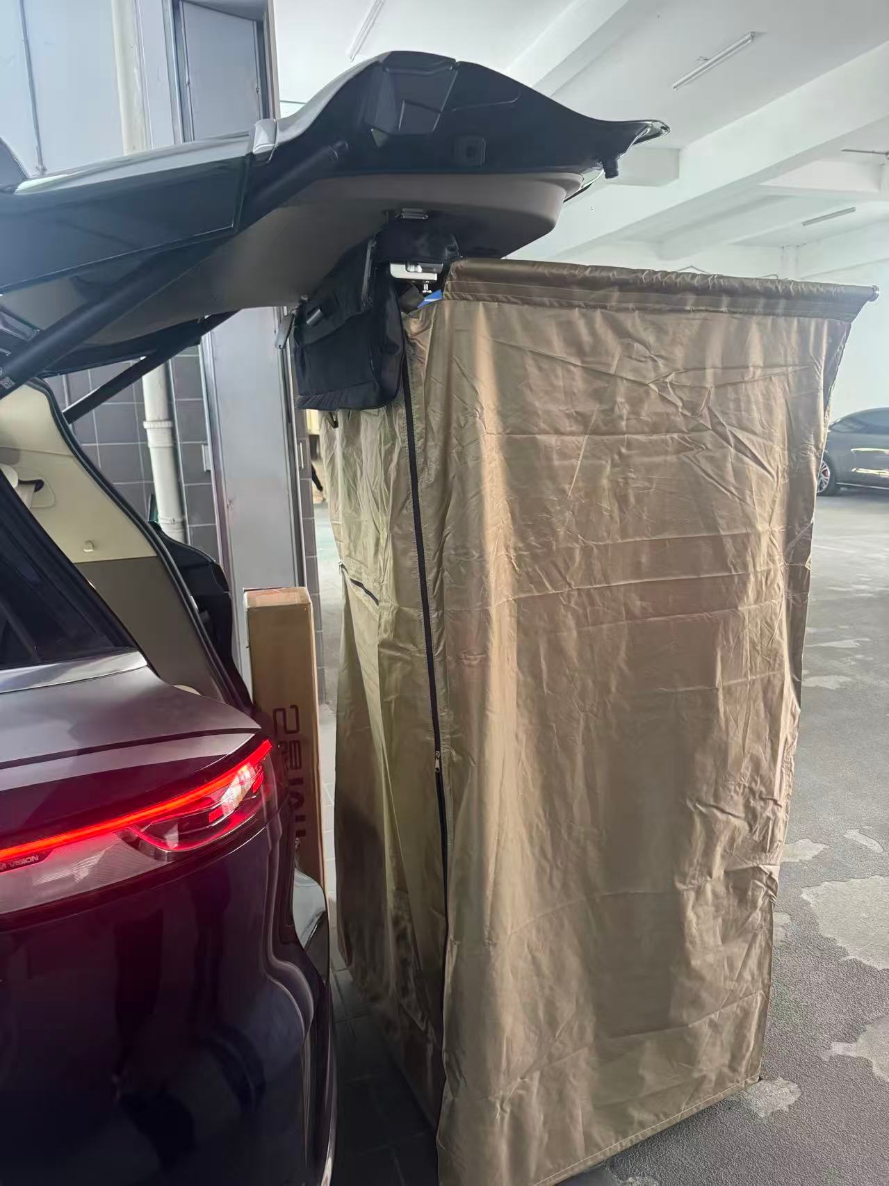 今年新能源车比较大的一个创新，就是洗澡，这个怎么样？智己ls9