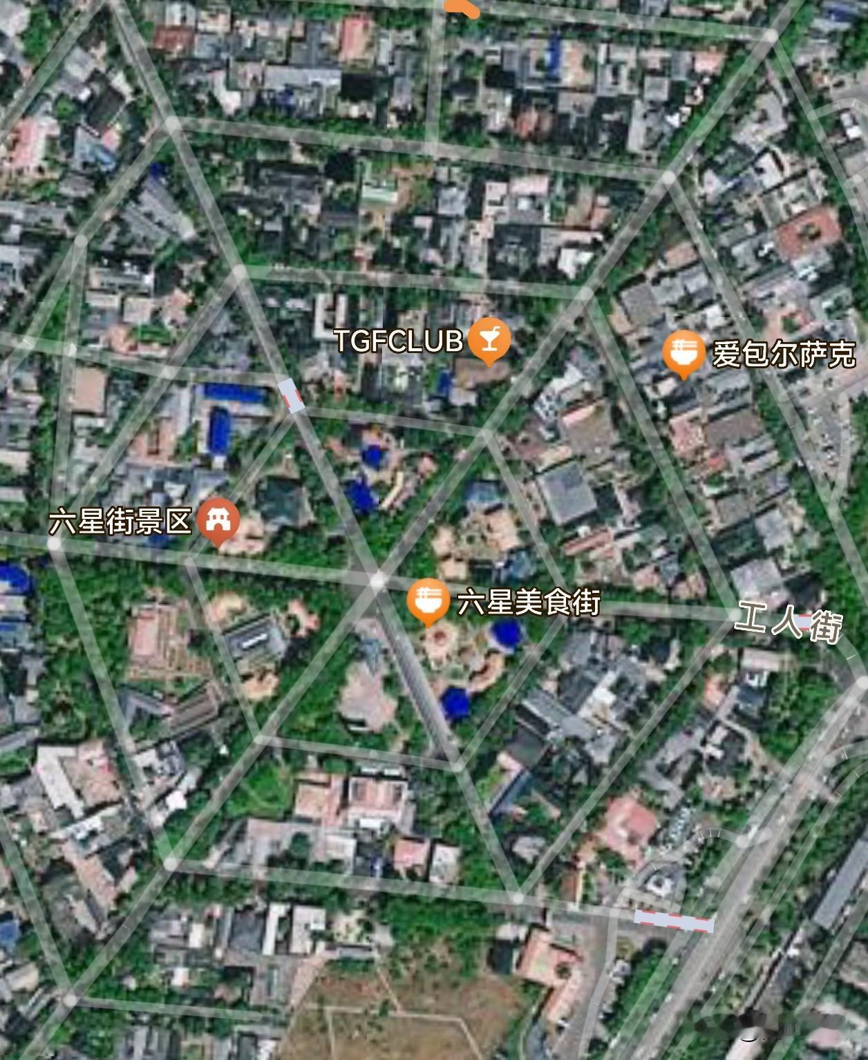 六星街里还传来巴扬琴声吗？常听到的六星街，在遥远的伊犁，这几天因为贺骄龙，又回到