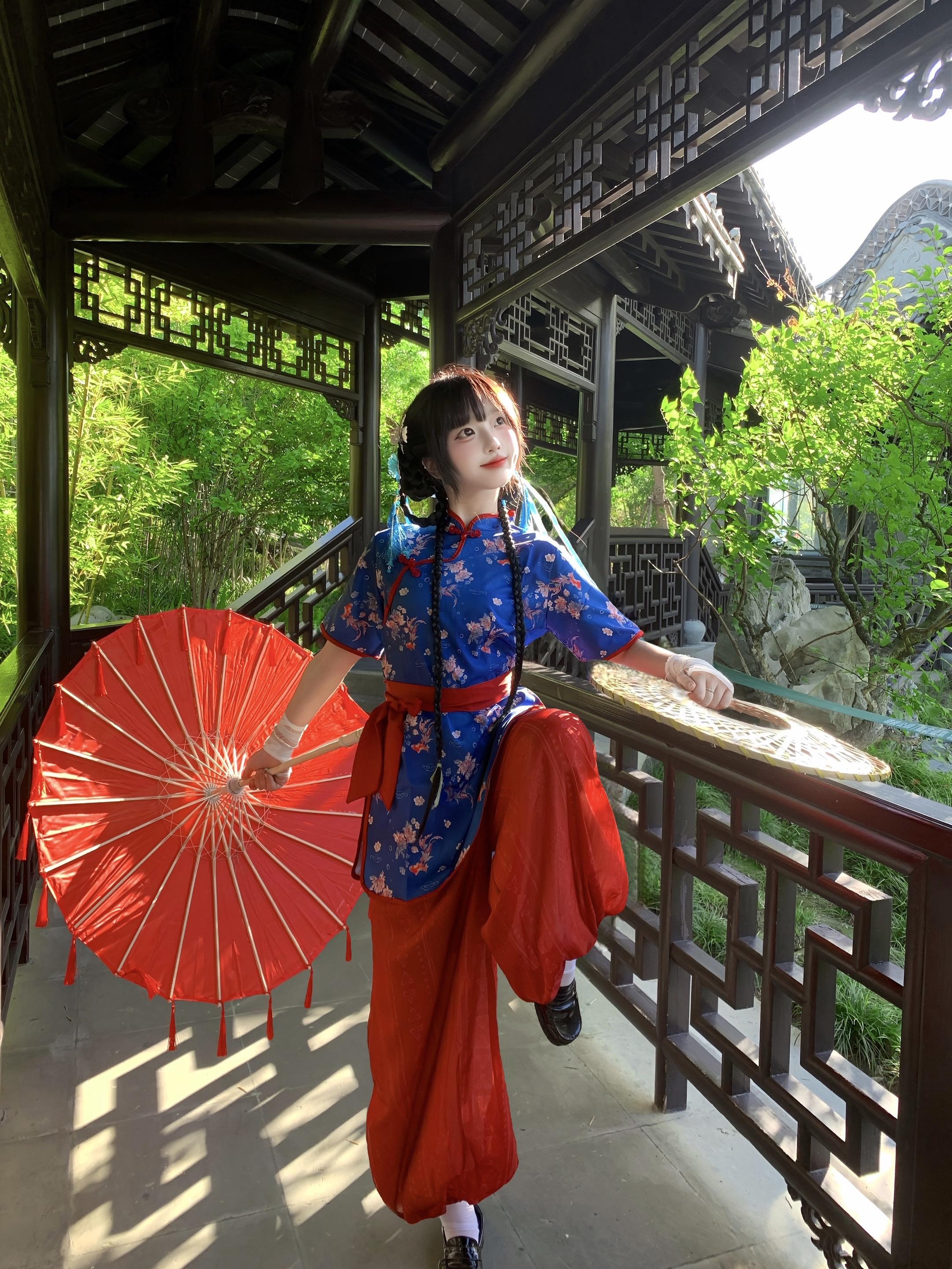 “唯此间江湖年少偏爱纵横天下”一套🥕68的双色中华娘套装！！锦鲤印花...