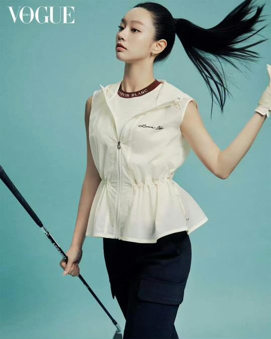 李惠利 X VOGUE Korea 三月刊画报