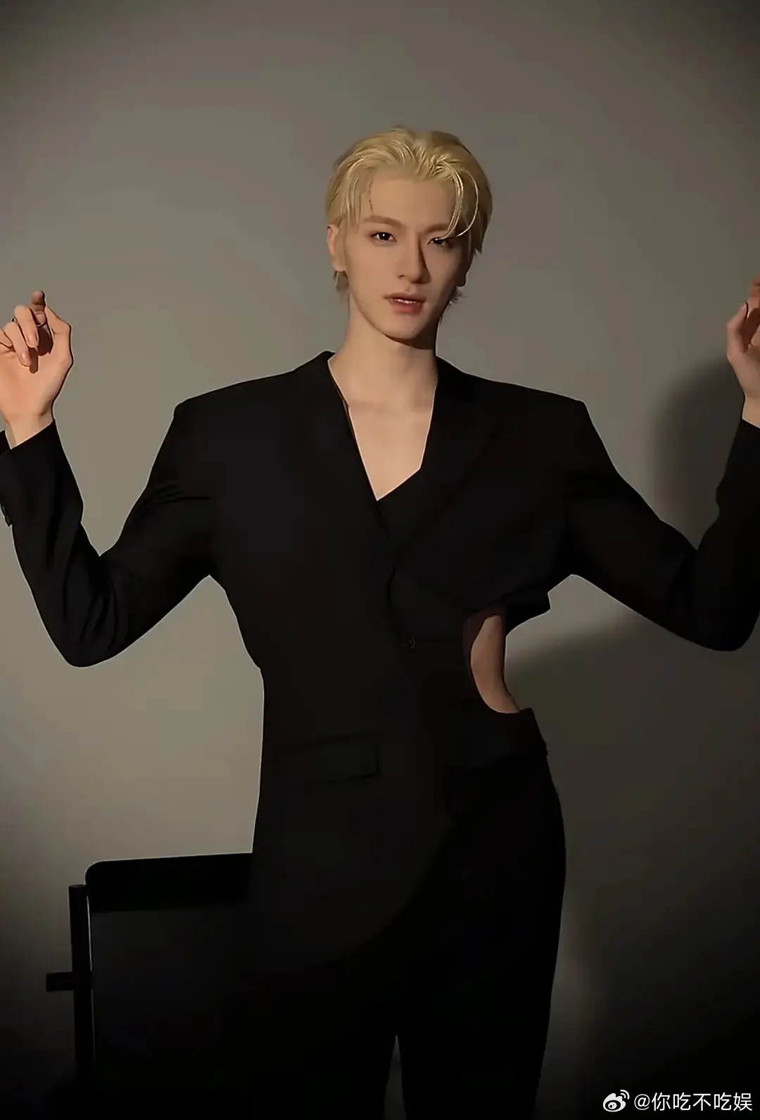 这居然是林一，他什么时候有这种风格了 