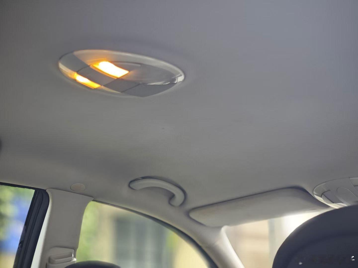 每年今天都会发一条 1886年1月29日，卡尔·本茨正式提交“奔驰一号”专利，世