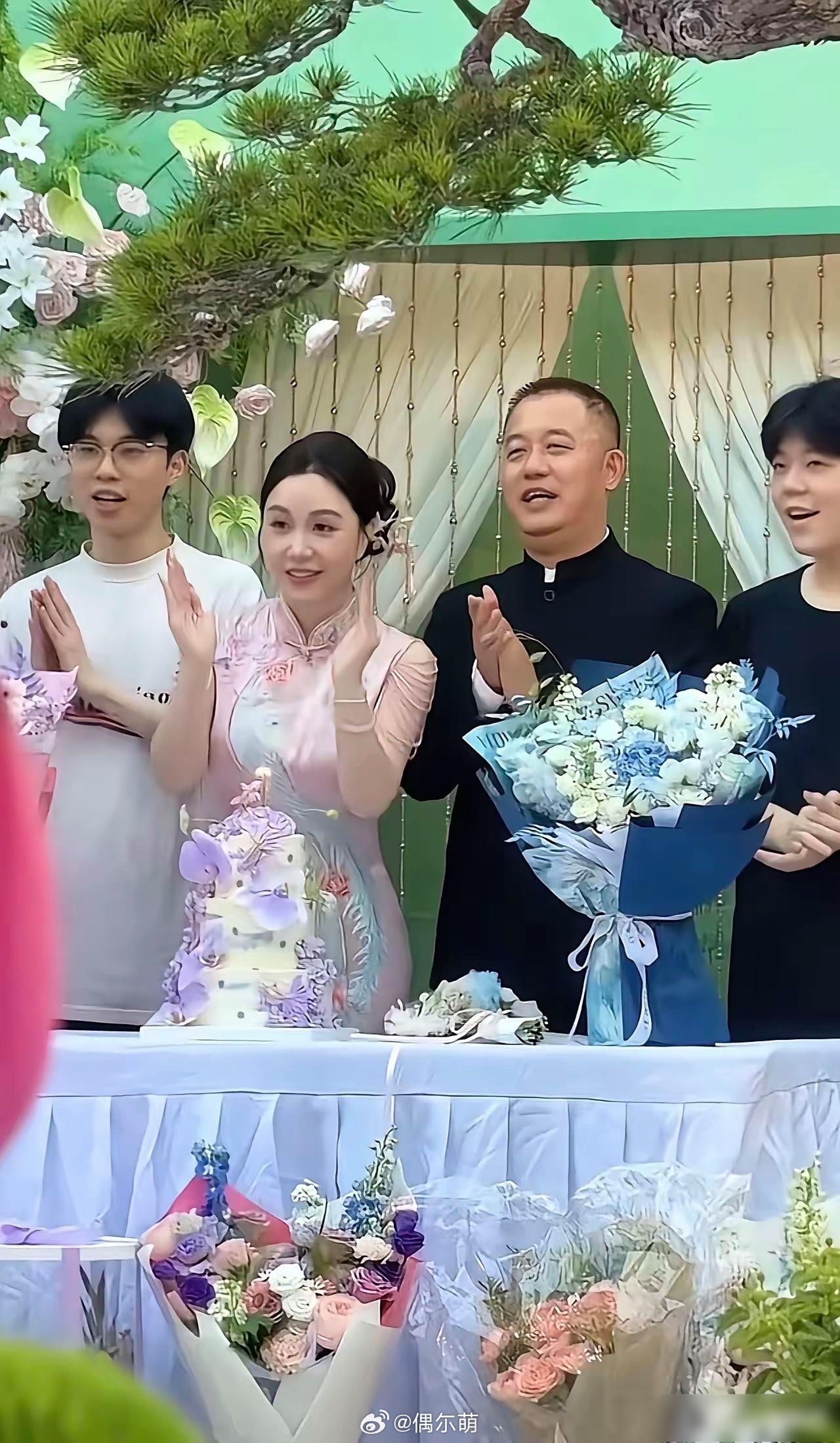 周大生老板娘都46岁了，完全看不出来。 
