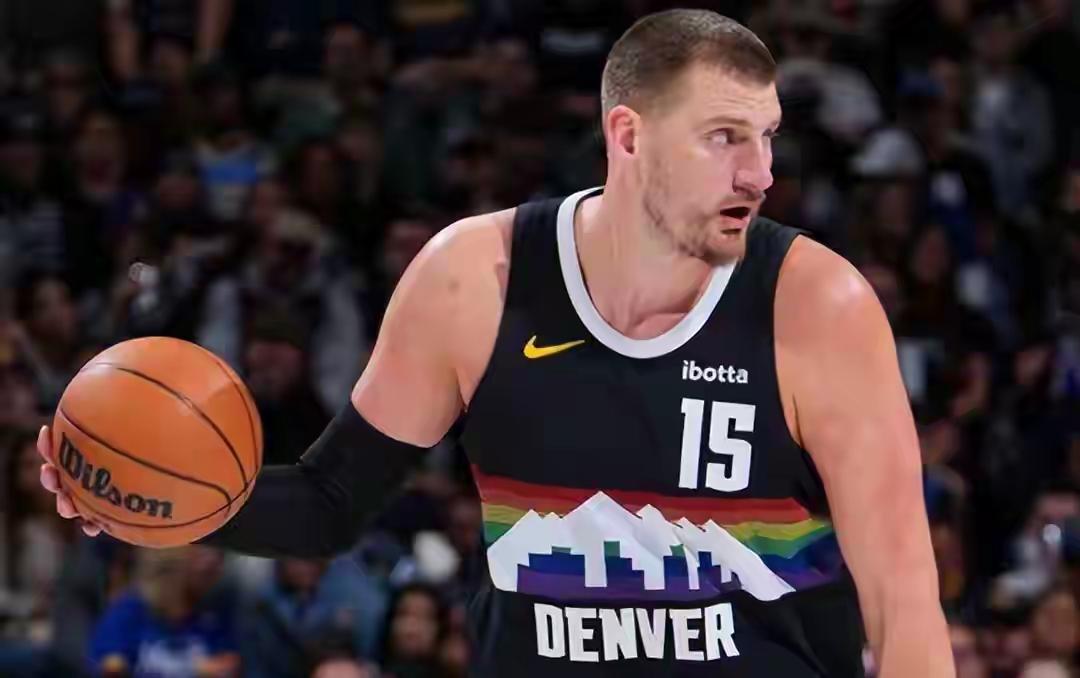 狂野西部，演着演着，森林狼一波三连败基本提前锁定西部第六，掘金、湖人和火箭将争夺