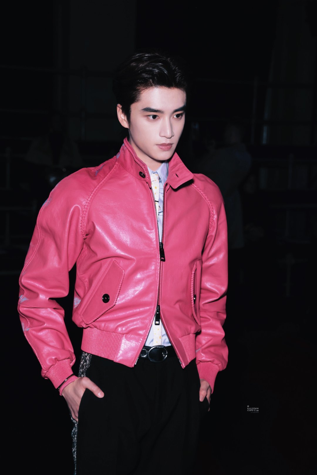 张康乐 zkl张康乐十万狂花入梦来 你是乱花欲渐中唯一用青睐燃烧的星火燎原