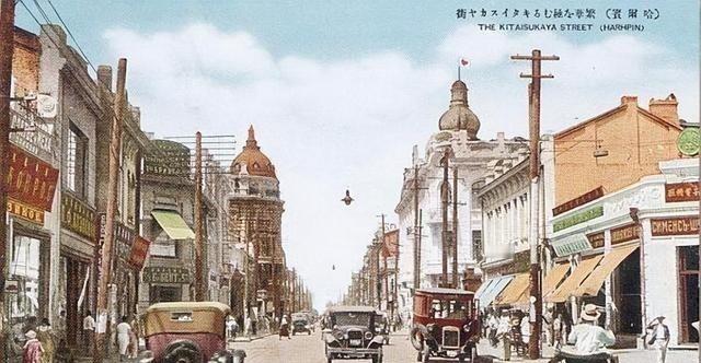 许多日本人说，当年已打败占领了中国，并建立了日本严格控制的政府体系，但却被苏联和