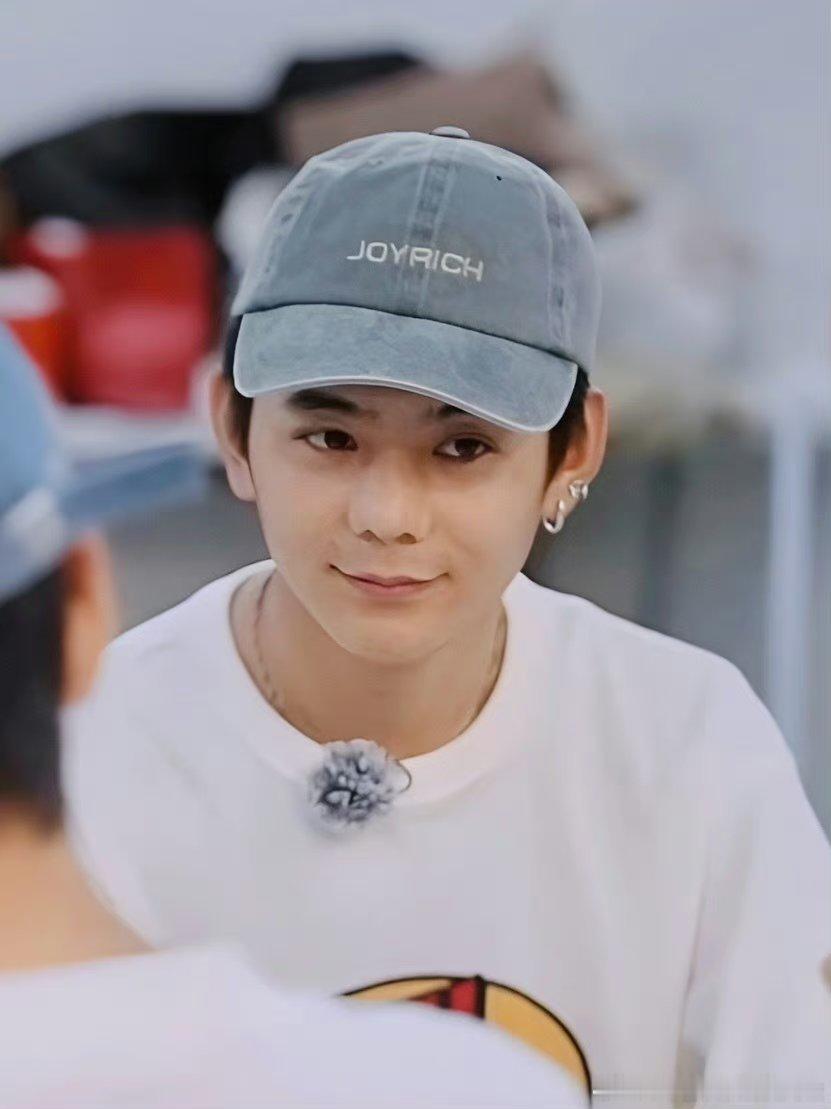 #丁真有周迅微信#期待丁真和周迅以后合作一下，都是我很喜欢的人 ​​​