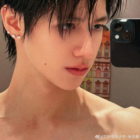 OMG这版真不是ai……