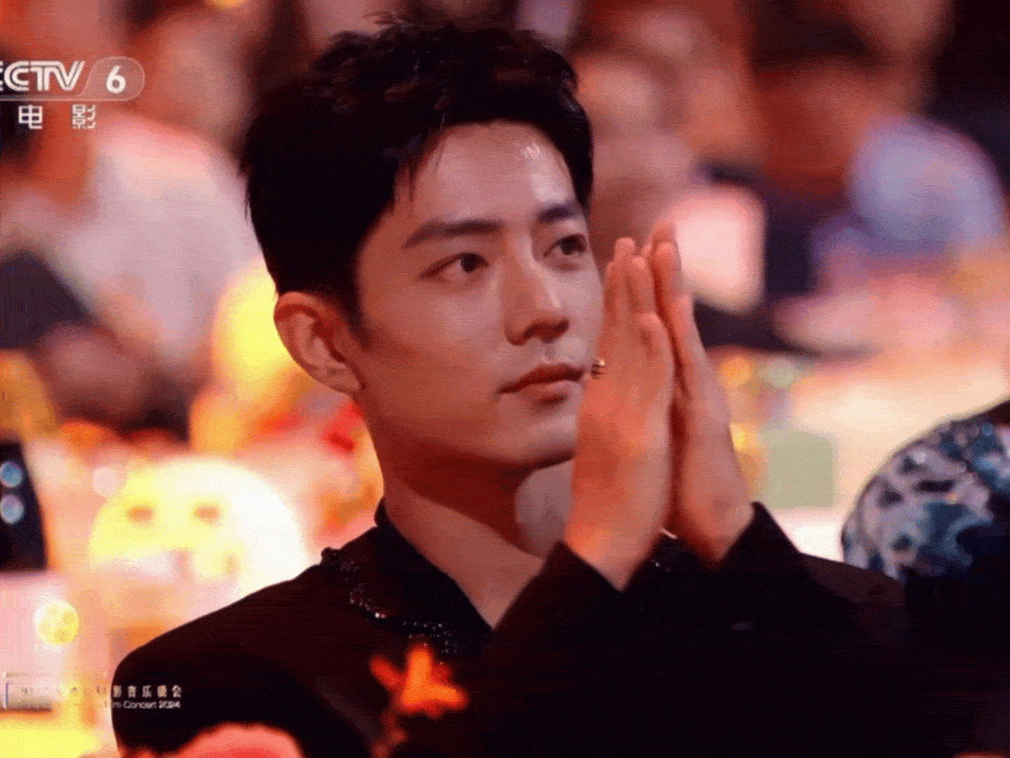 #黄晓明 你是战哥我是站哥#黄晓明拍的好清晰啊啊啊啊[你好]是最新鲜的战哥呢[羞
