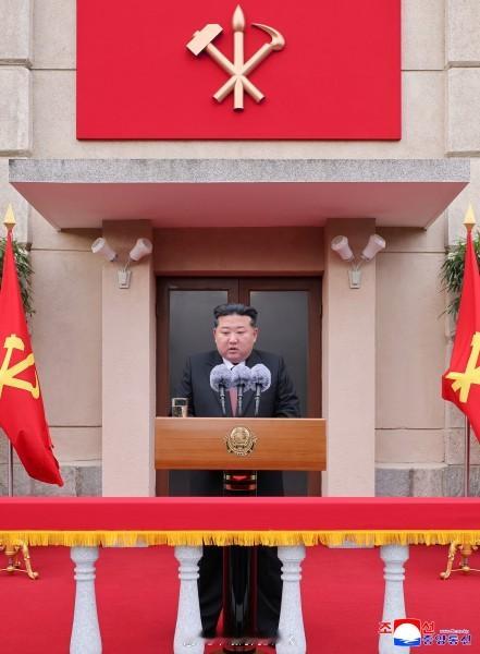 1/2【敬爱的金正恩同志在参观建党史迹馆时所作的讲话】朝中社平壤１０月９日电　敬