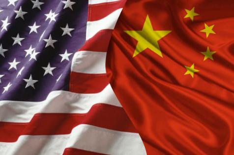 眼下，全世界都在赌中国和美国究竟谁先撑不住，现在的情况是中国有货，美国有钱，可美