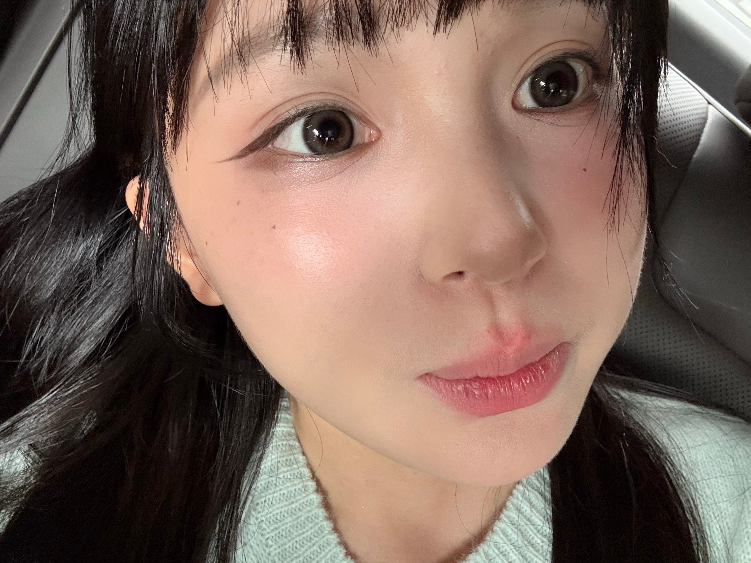 蚊子女生皮肤太好了 出个护肤吧 ​​​