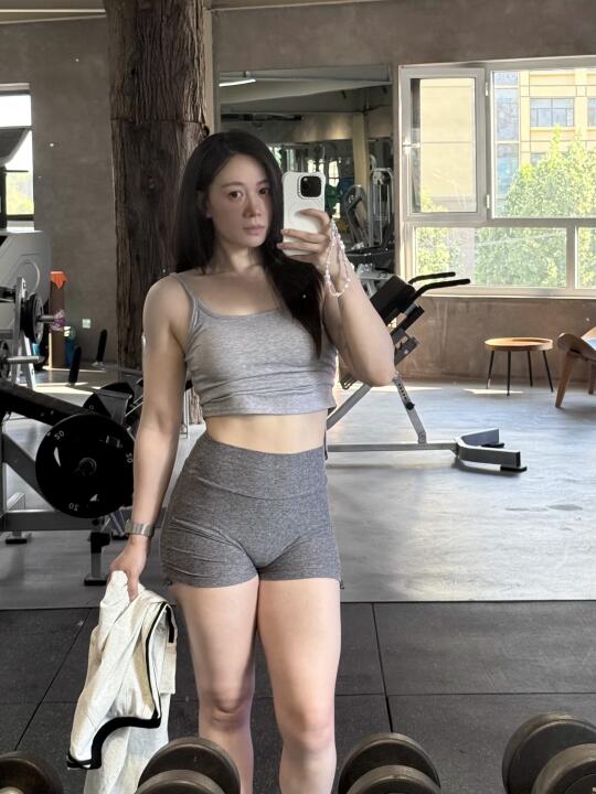 当我放弃白幼瘦审美