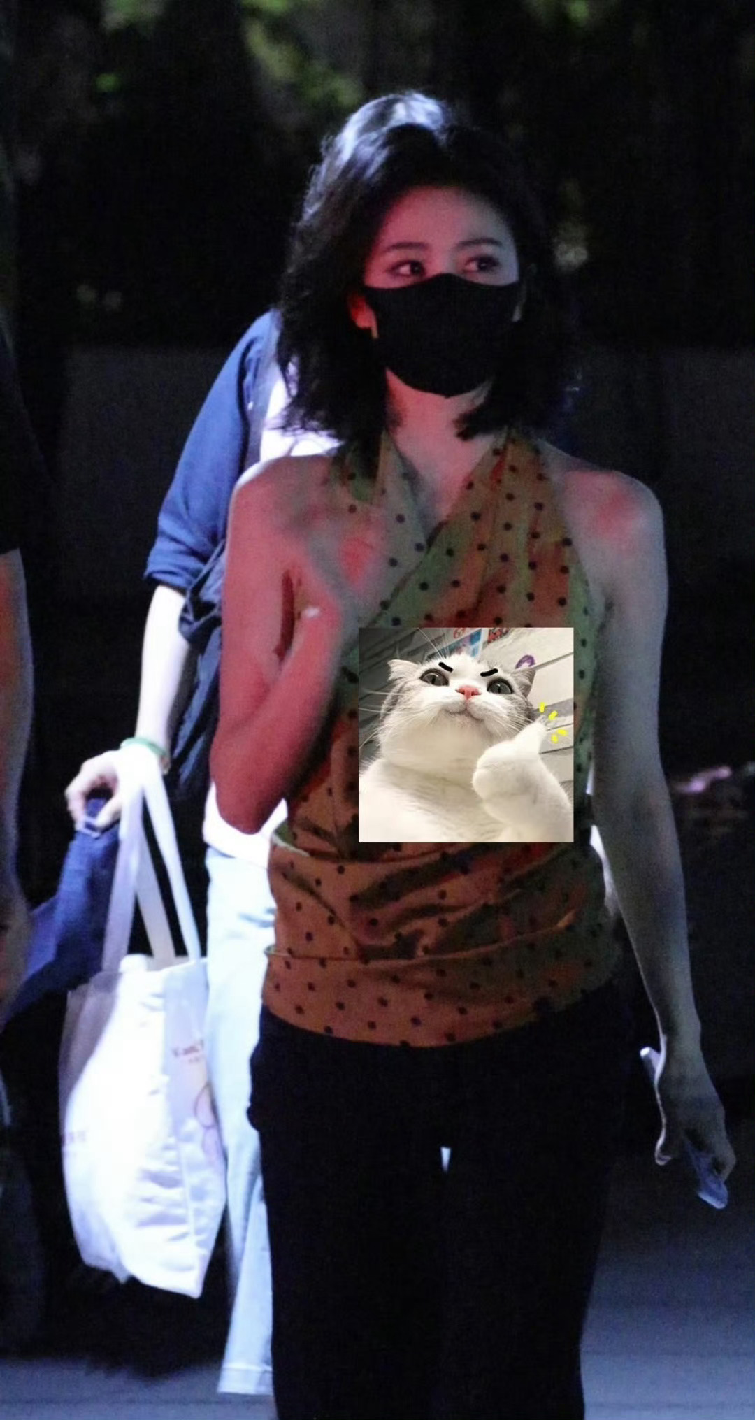 欧尼 ​​​