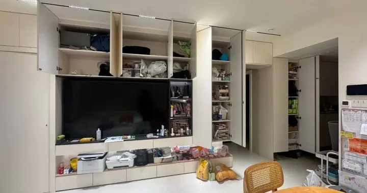 入住后我发现：定制柜越多，空间感越乱