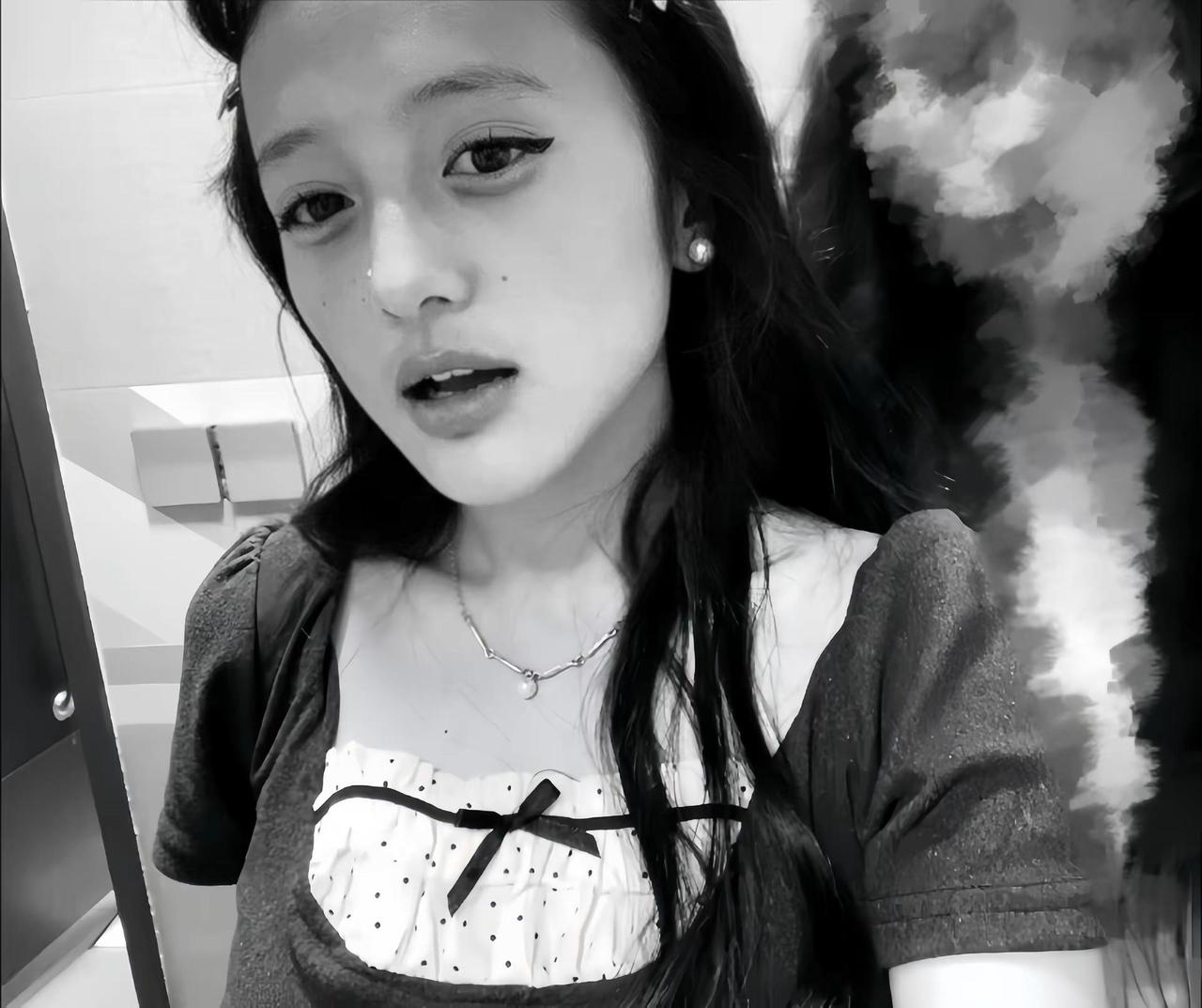 理解你 毕竟长这样谁都不好受.
