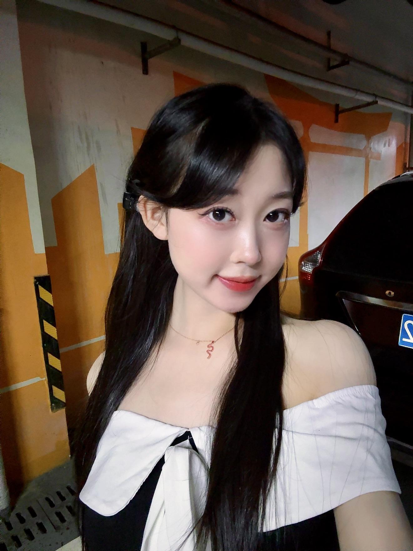 你怎么知道啊  我随便拍的。