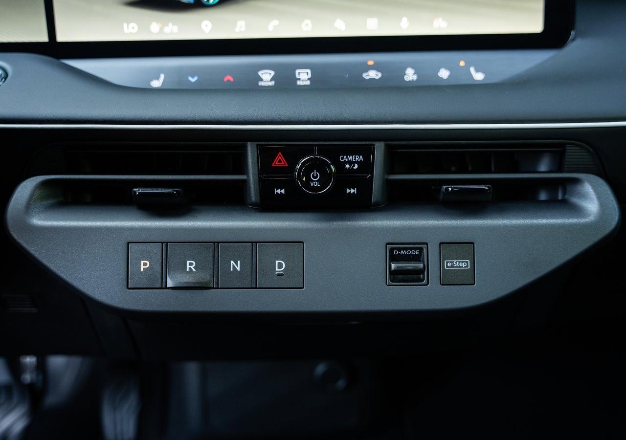三菱  2027 Eclipse Sportback，全新紧凑型纯电轿跑SUV，