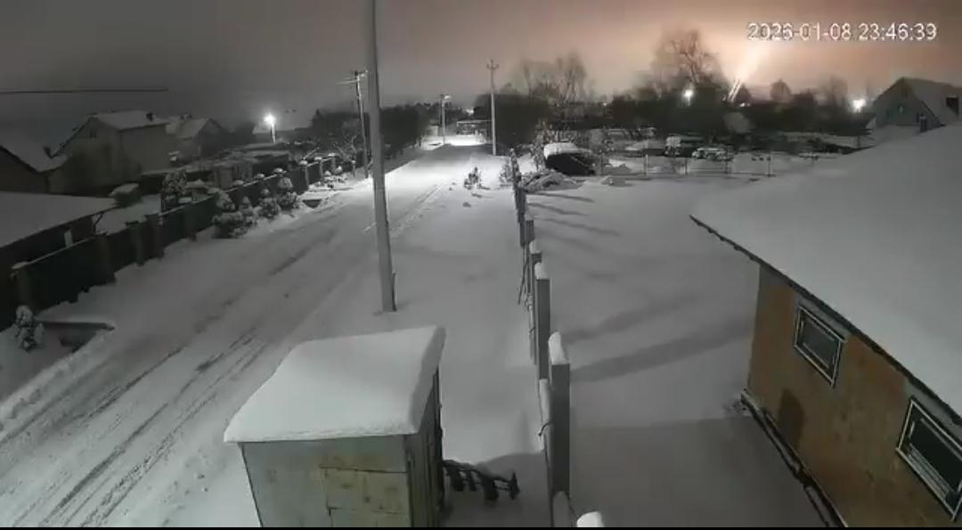 新闻快讯—— 俄罗斯国防部证实，俄夜间对乌境内目标发动“黄蜂”导弹打击！
打击目