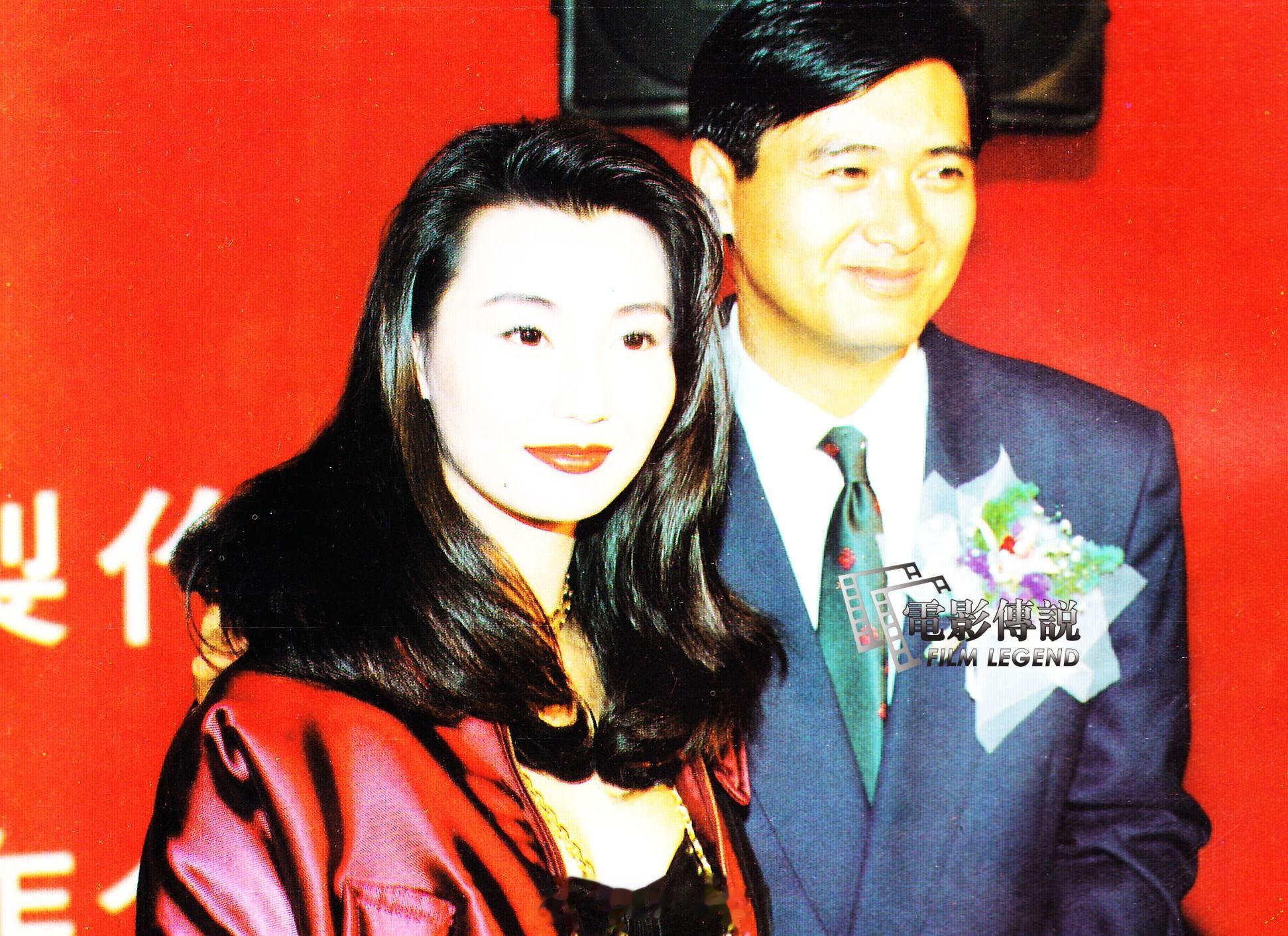#電影傳説扫描# Maggie与双周#张曼玉##周润发##周星驰# ​​​