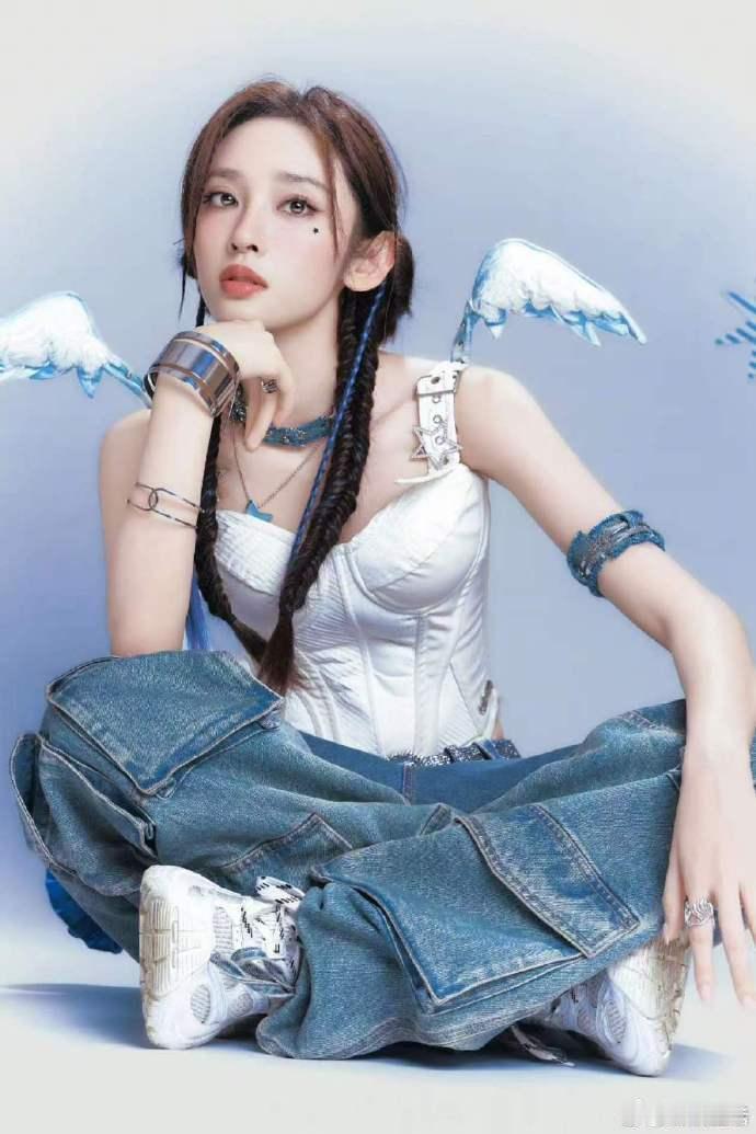 唐艺昕唐艺昕回应皮肤问题乘风2026奔波训练身心俱疲，还好如今状态恢复，静待她再