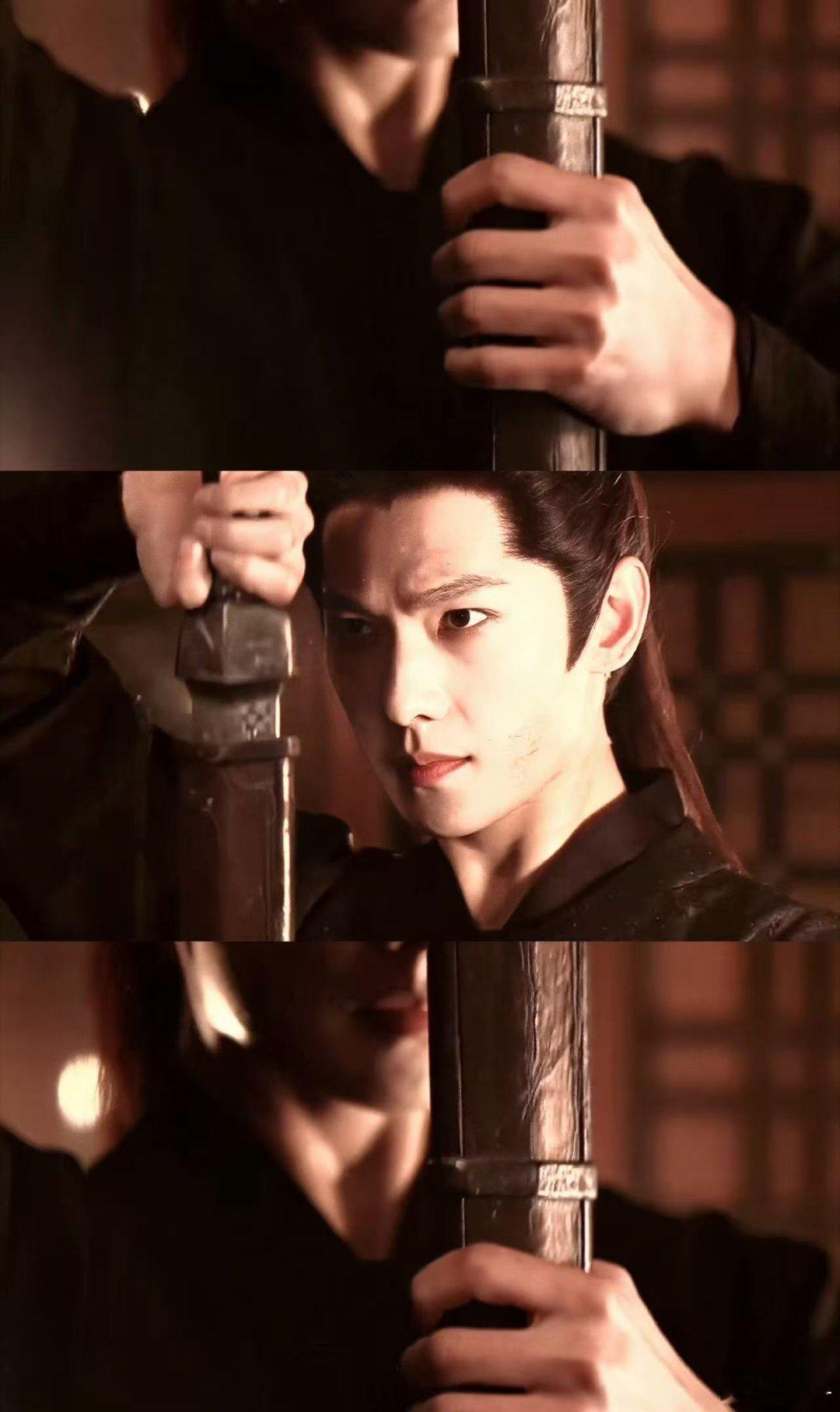 雨霖铃杨洋我们这代人的展昭 雨霖铃杨洋的打戏，谁看了谁知道，真的太爽了！ 